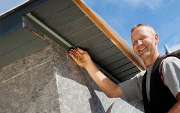 soffit installation Stowlangtoft